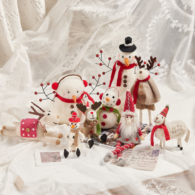 Adornos de fieltro de lana de Navidad acabados, muñeco de nieve anciano, muñeca, alce, decoraciones de Navidad para escritorio, regalos de Navidad