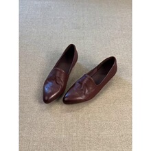 ��Ƥ�����X�L����ЬŮ�͹ż��^�ֵ͸�СƤЬ�ٴ�r�К��|�\�چ�Ь