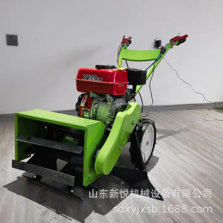 家用小型新型汽油自走式四驱除草机 农用旋耕松土锄草机碎草机