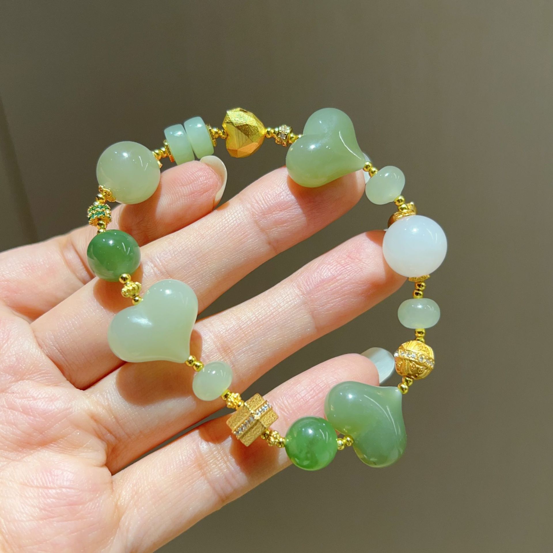 天然和田玉屁桃手鏈 碧玉和田玉手鏈diy原创设计精致手链