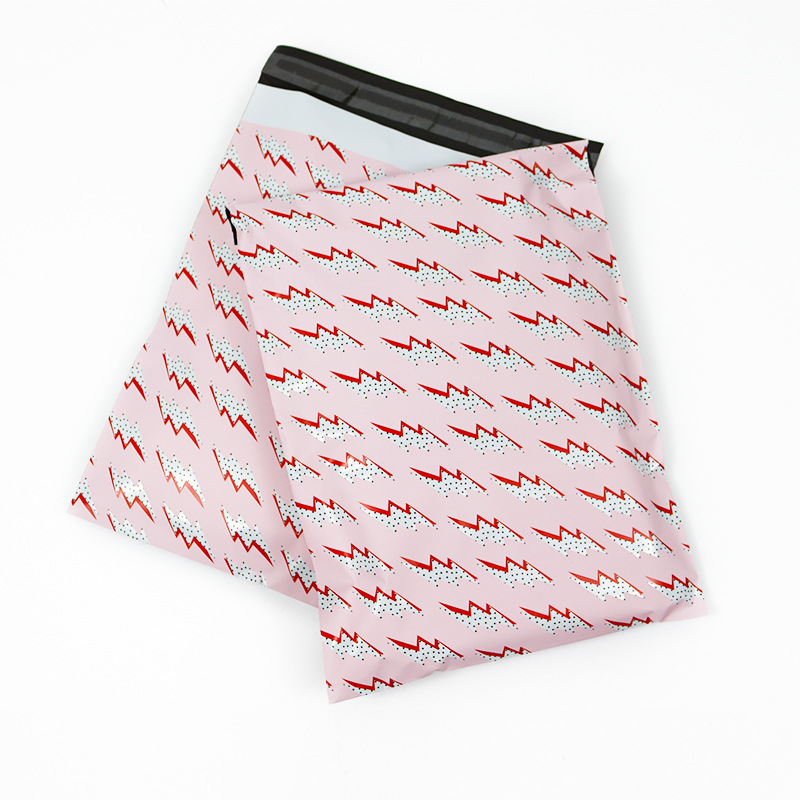 Panda bolsa de entrega impresa logística destrucción bolsa de embalaje colorida bolsa de dibujos animados impermeable gran venta caliente transfronteriza