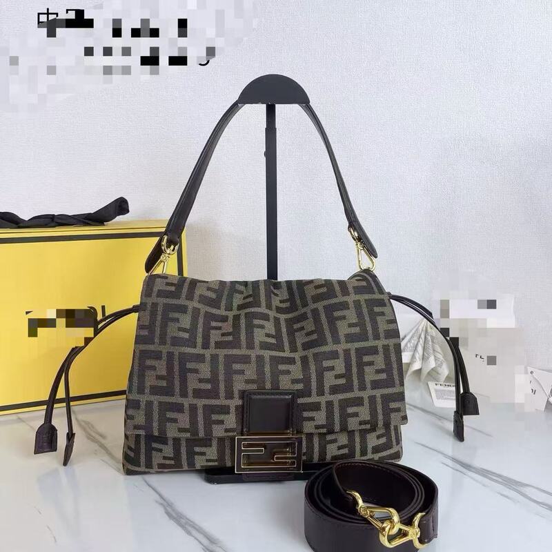 FFスターズと同じスタイルの女性用プリーツ脇バッグ、多用途ショルダークロスボディバッグ、ハイエンド2025春夏新作バッグ|undefined