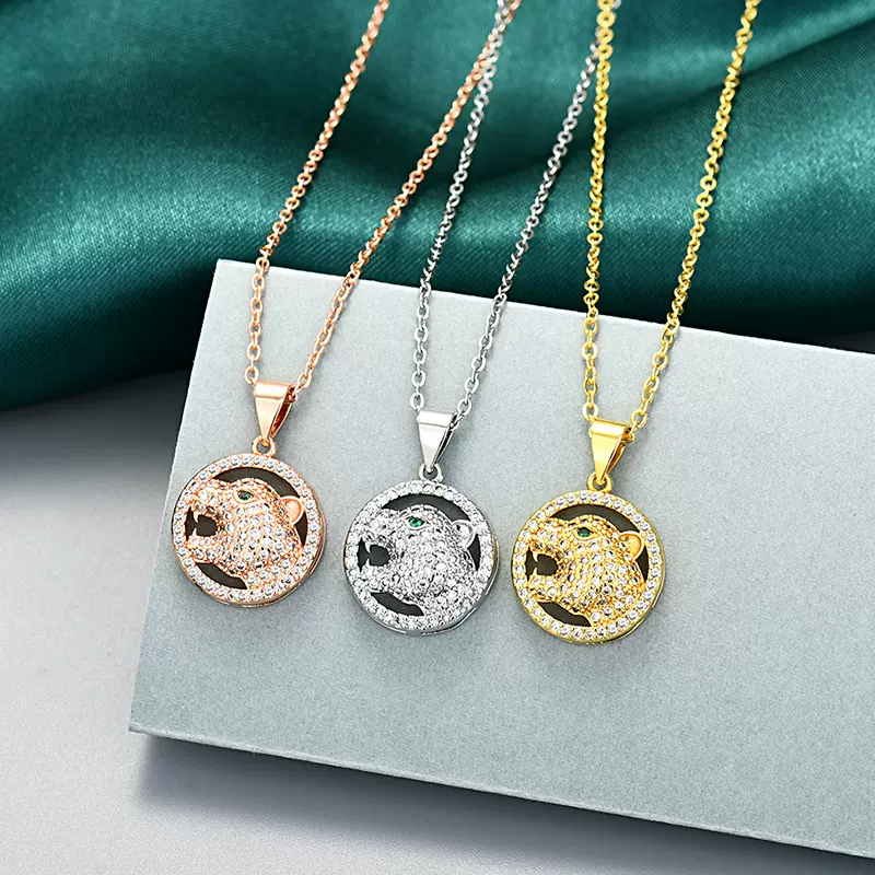 高级感镶嵌锆石虎头项链嘻哈个性豹子头吊坠钛钢项饰跨境首饰饰品