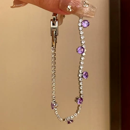 耳环;耳钉;项链