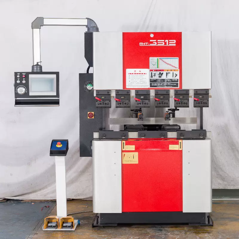 佛山小型数控冲剪机设备35吨高精度液压剪板机