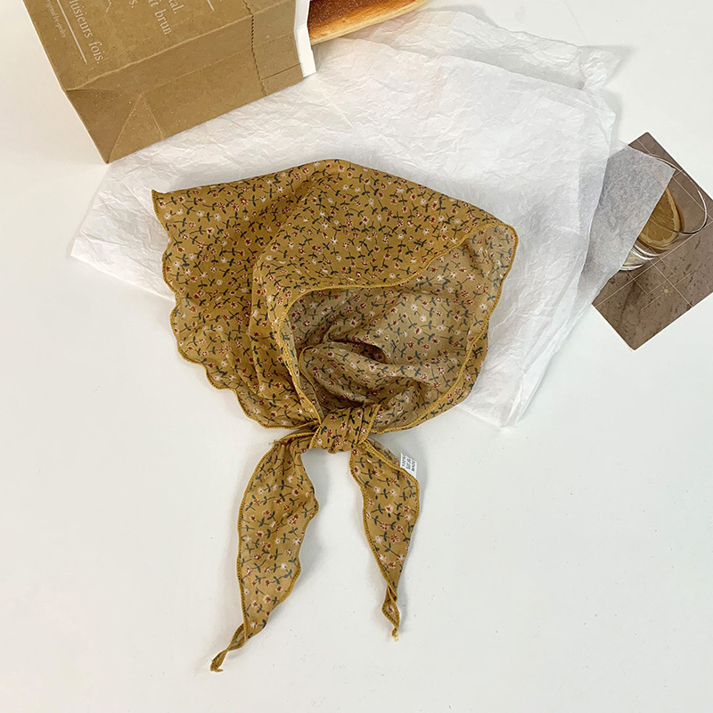 Bufanda triangular floral, bufanda, bufanda pequeña, nuevo estilo de verano, bufanda de seda de todo fósforo, pañuelo en la cabeza, diadema pastoral femenina de verano, accesorios para el cabello al por mayor