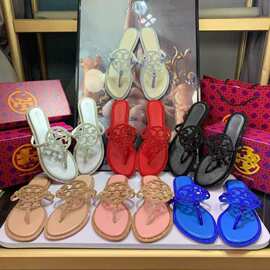 工厂直销同款水钻凉拖女2026夏季新款平底沙滩鞋时尚一字拖鞋