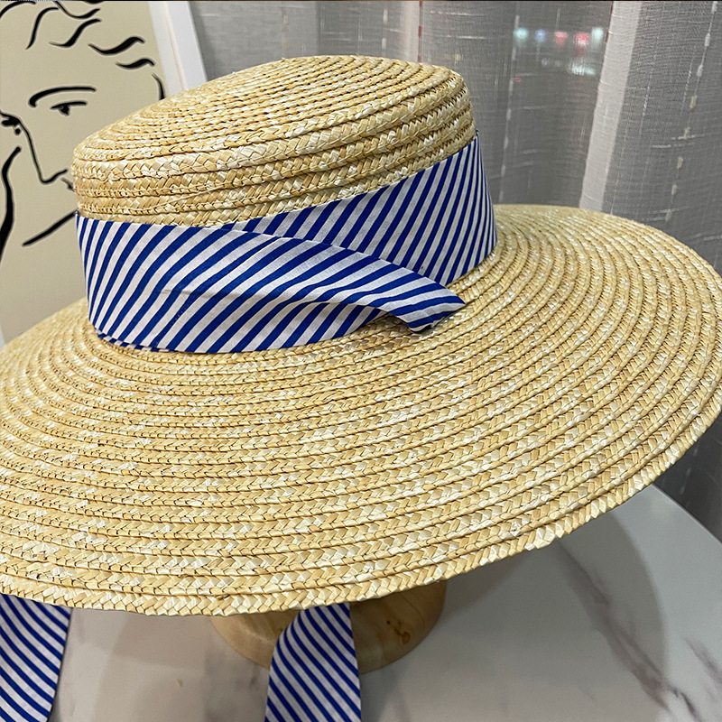 Pastorale Style D'été Grand Bord Chapeau De Plage Vacances Soleil Chapeau Dentelle-up Blé-paille Parasol Chapeau display picture 3