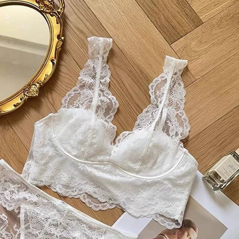 Бесшовная бюстгальтер-майка на wireless ленте, тонкое sexy нижнее белье, красивая спинка и поддержка, размеры S–XL (32/70–38/85)