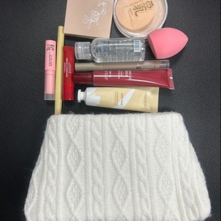 Knitted Pouch �F؛�������羳���N�d��ë���� ��������y���y��