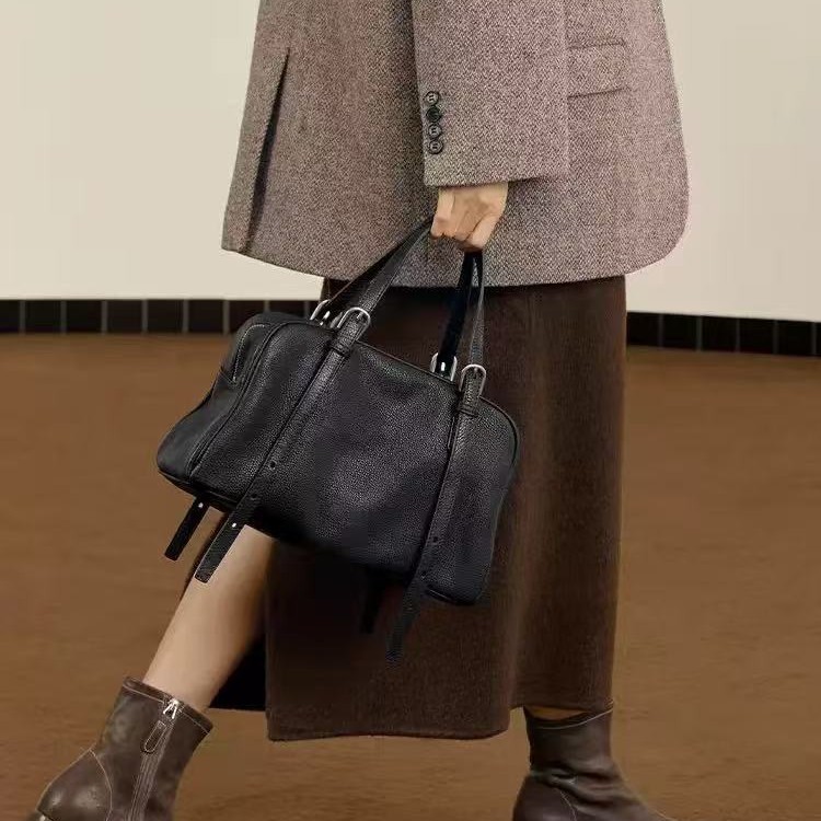 [New Year Gift] 2026 Vegetable-Tanned Sheepskin Bowling Bag For Women Retro Casual Commuter Genuine Leather Shoulder Bag - Thumbnail 3