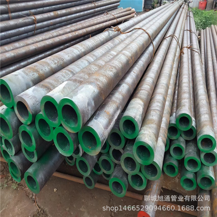鞍山厂出售35crmo合金无缝钢管 35crmo大口径厚壁无缝管