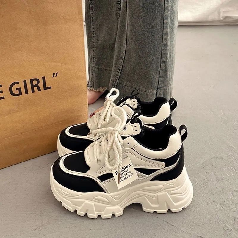Student Dad Shoes for Women 2025 Autumn New Daily Slimming Platform Sneakers Height-Increasing Versatile Running Casual Shoes Student Dad Shoes for Women 2025 Autumn New Daily Slimming Platform Sneakers Height-Increasing Versatile Running Casual Shoes