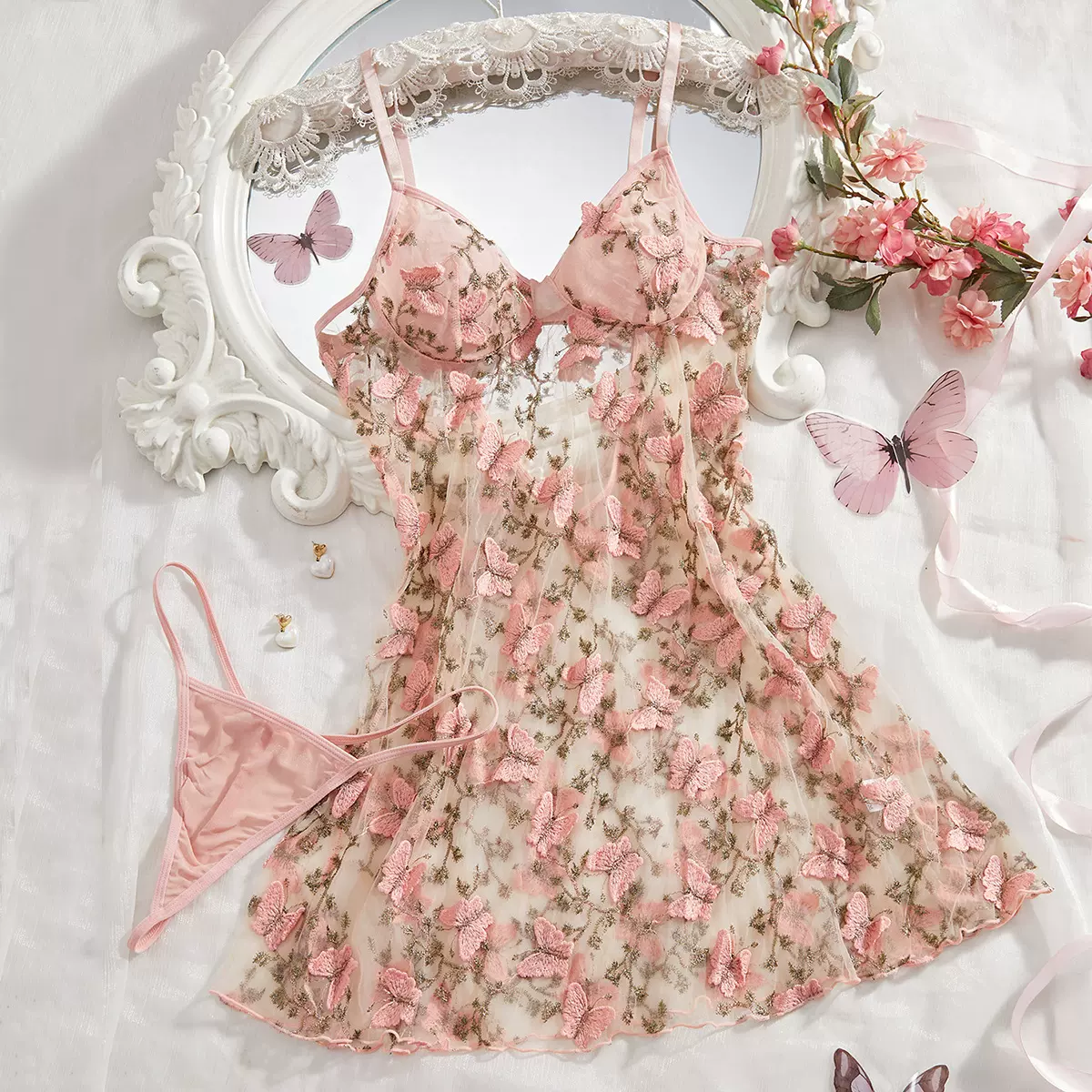 可爱少女纯欲情趣内衣精美蝴蝶刺绣吊带短裙透视性感睡裙内裤套装