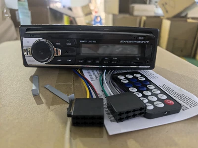 12-24V Voltage New High-Power 520 Car Bluetooth Mp3 Player Card U Disk Car Radio (Other Car Video)