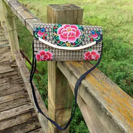 女士斜挎包;女士手提包;女士双肩包