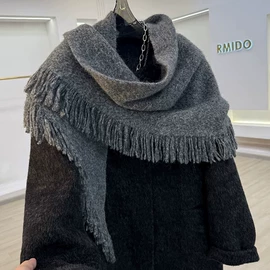 围巾;成人帽;成人手套