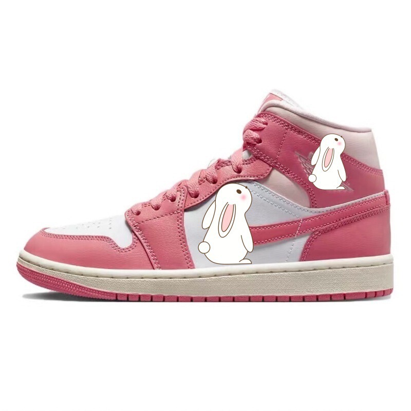 Putian shoes made of pure original top-layer cowhide, AJ1 Jordan 1 mid-top basketball shoes, sports shoes, men's shoes, women's shoes, badminton casual shoes Putian shoes made of pure original top-layer cowhide, AJ1 Jordan 1 mid-top basketball shoes, sports shoes, men's shoes, women's shoes, badminton casual shoes