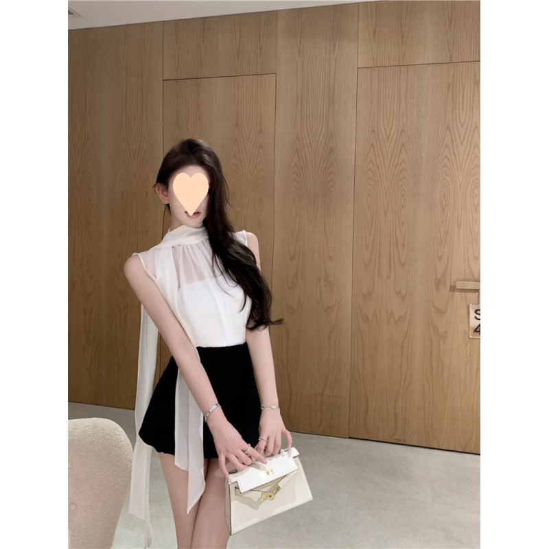 レトロなカレー色の袖なしのシフォンのシャツの女性の夏の2025年の新型の気質のリボンのお姉さんの優しい風の上着|undefined
