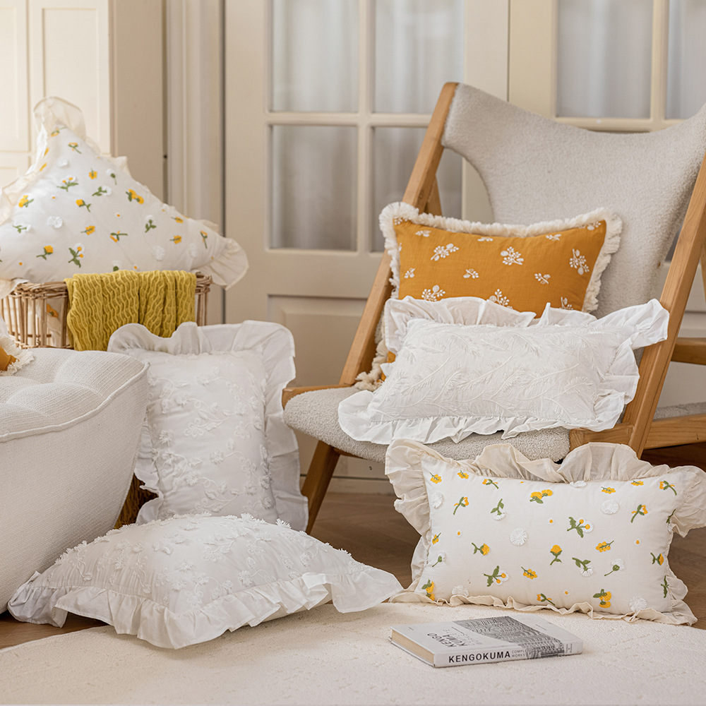 Retro French High-End Style Embroidered Living Room Sofa Pillow Three-Dimensional Flower Nap Bed Pillow Cover