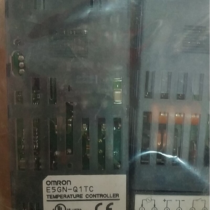 E5GN-Q1TC Japan Omron Thermostat New Original Genuine