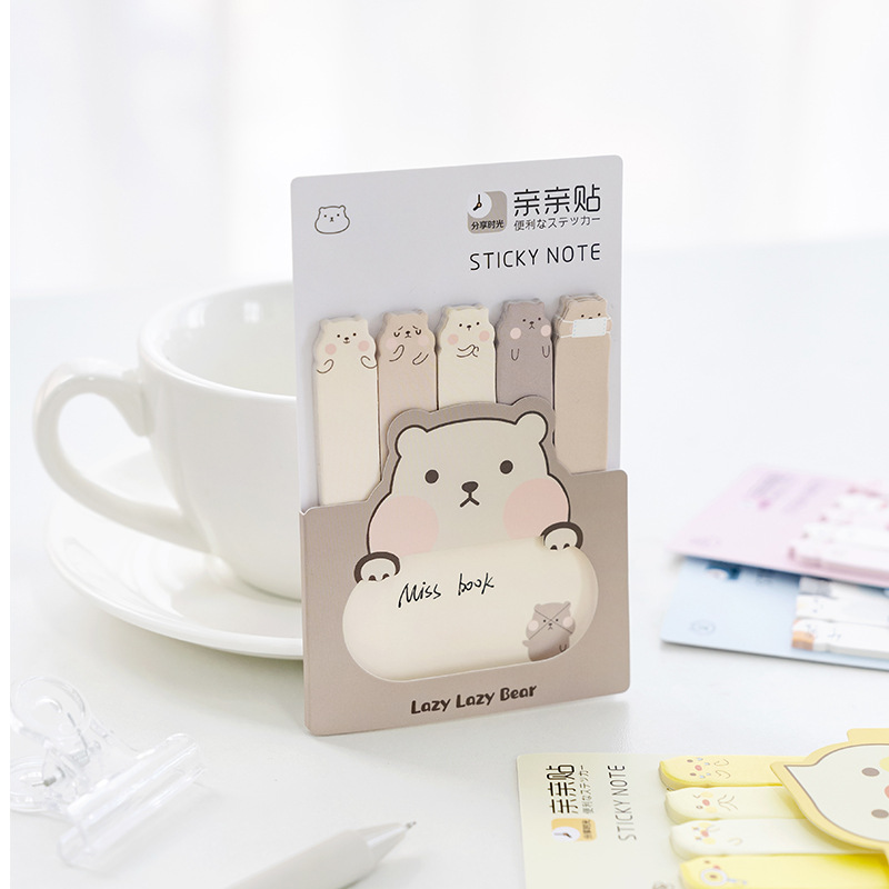 Compartiendo tiempo de dibujos animados en forma de barra combinación nota adhesiva estudiante uso mensaje Memo N veces nota marcado etiqueta índice