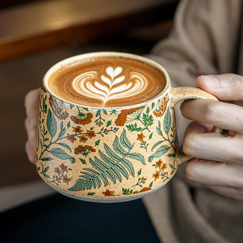 Temporada de flores limitada hermosa taza hecha a mano taza de café de cerámica de estilo antiguo regalo de novia exportación transfronteriza femenina