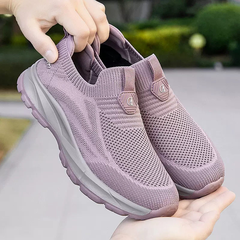 老人鞋女夏季大码加宽女士妈妈鞋软底轻便中老年健步鞋男运动休闲