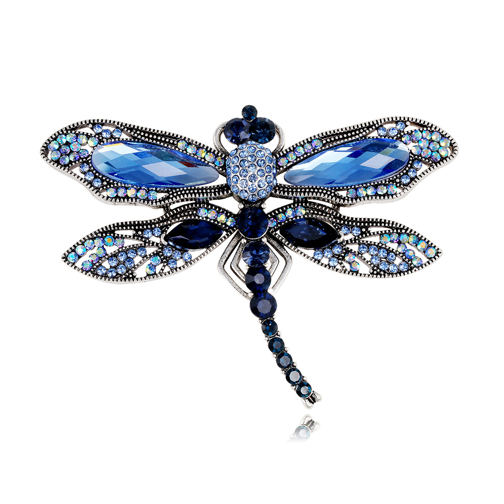 retro brooch lapel pin