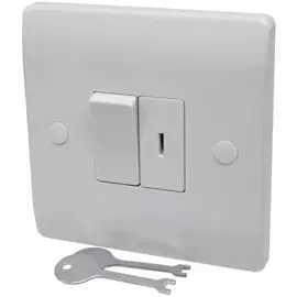 按钮开关;墙壁插座;墙壁开关