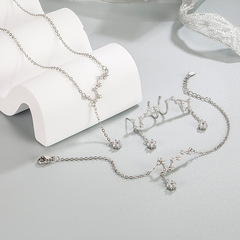 Stunningly Chic & Minimalist: Bestselling New Arrival Light Luxury Tassel Necklace with a Subtle Forest-inspired Design