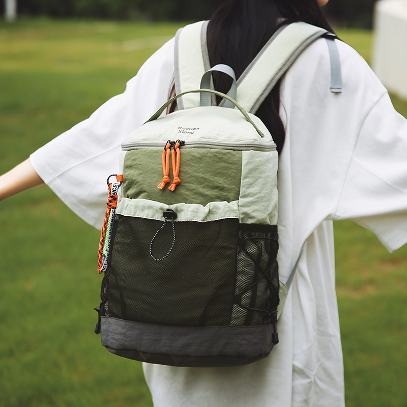 Outdoor Hiking Large-Capacity Backpack, Lightweight Travel Backpack, Commuting Storage School Bag, Leisure Cycling Backpack