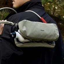 T*P山系轻量防水尼龙水瓶包斜挎包超轻大容量多功能户外运动包 源