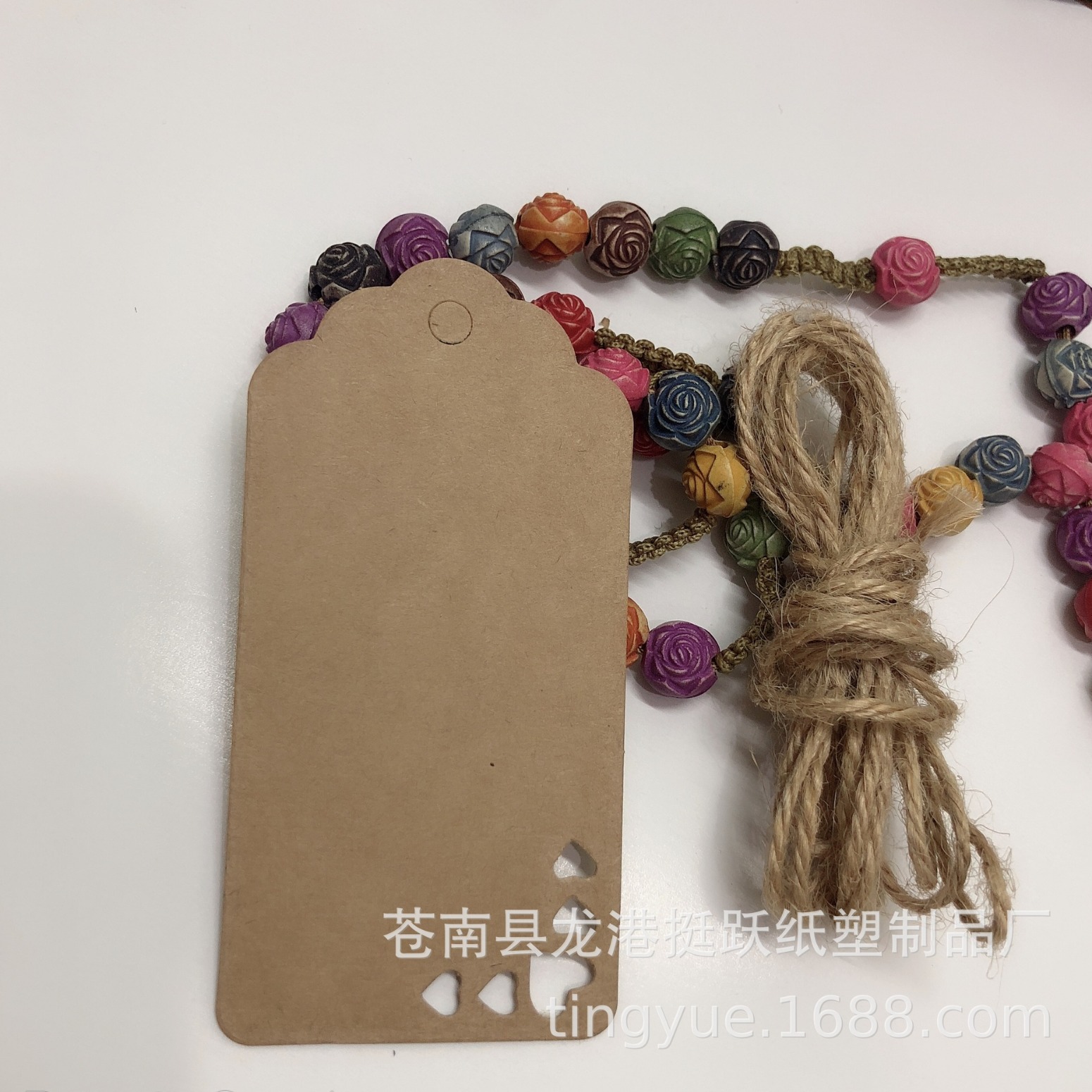 现货 亚马逊波浪头 镂空爱心 牛皮纸吊牌 可书写 标签礼物包装留