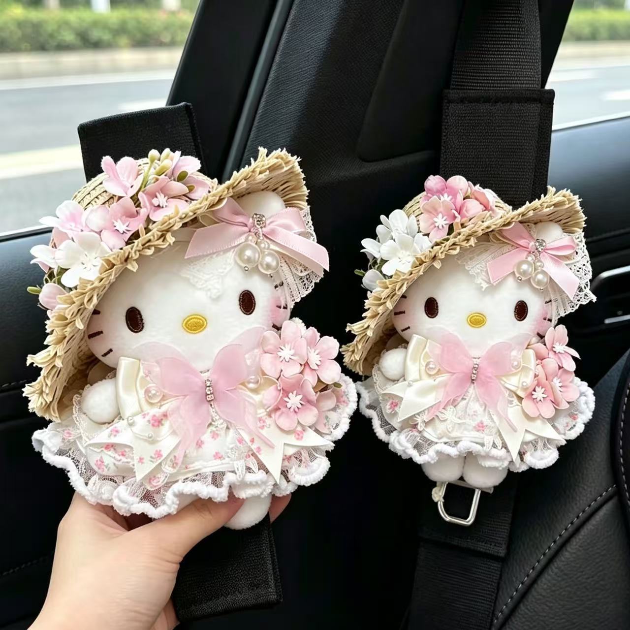 Cute Hellokitty Car Seatbelt Cover, Car Seatbelt Shoulder Pad, Seatbelt Decoration, Anti-Wear Clothing