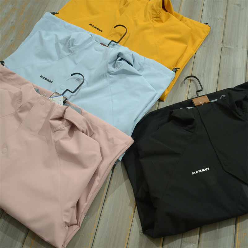 Mammoth Spring and Autumn Soft Shell Jacket Three-Proof Jacket Couple Outdoor Loose Hooded Sports Windproof Jacket