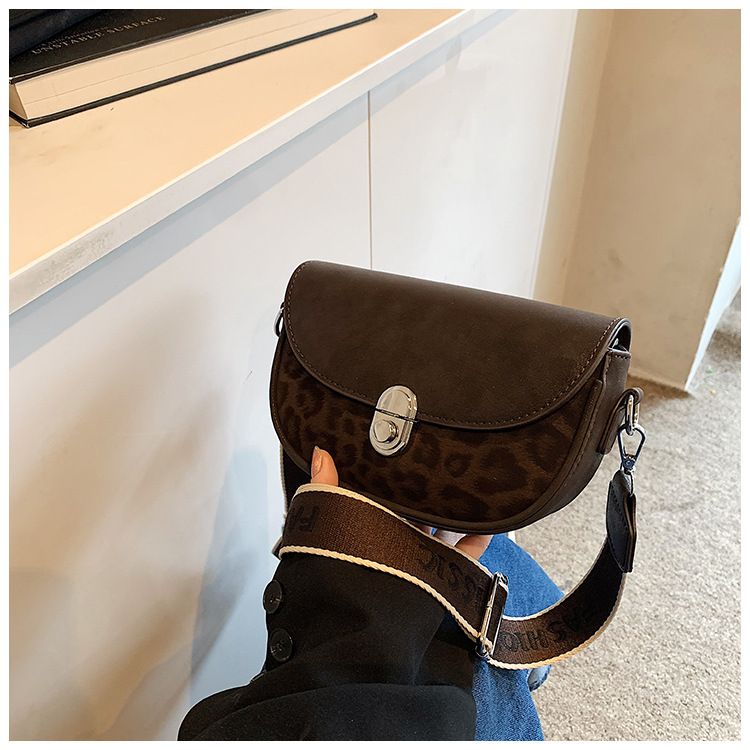 Niche Premium Feeling Crossbody Leopard Satteltasche Damen Neue Retro Mode Schultertasche_voghion.com