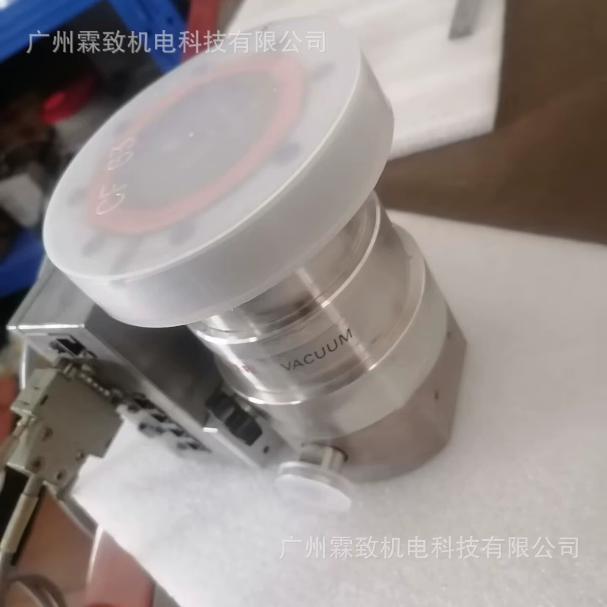 TMU071P, Молекулярный насос Pfeiffer, DN63CF-F.3P, PMP02801G, б/у, в упаковке, цена договорная.