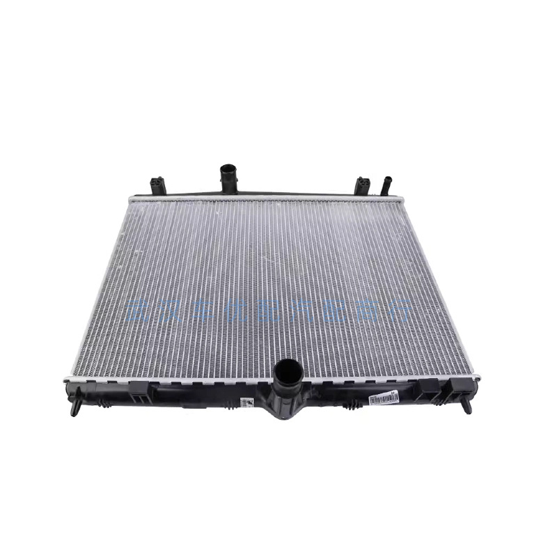 1330X2 Auto Parts Suitable for Peugeot 508 Citroen C5 2.0/2.3 Radiator Water Tank Factory Direct Sales