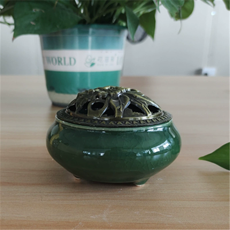 Салатно‑зелёный керамический несмоковник? Wait. Need accurate translation. Let's craft translations.