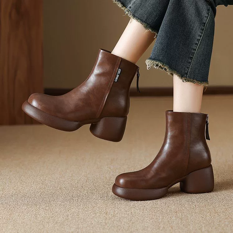 2024 осень и зима новый стиль повседневная круглая голова с толстой подошвой сапоги челси коричневые кожаные сапоги на каблуках женские ботинки