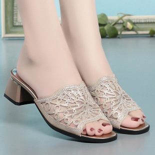 Slippers Women's Summer Outer Wear Middle-Heeled Middle-Aged Mother's New Fashion Rhinestone Non-Slip Coarse Mesh Sandals
