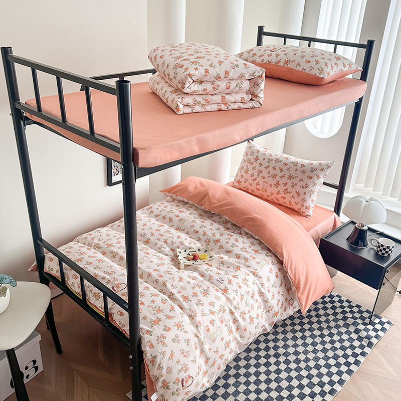 Dormitorio de estudiantes universitarios una sola persona tres conjuntos de ropa de cama un conjunto completo de colcha sábanas cuatro o seis conjuntos de colcha sábanas