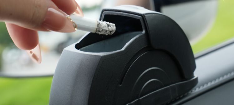 Unique car-mounted metal ashtray, anti-ash flying, 6-in-1 ashtray for car doors and interior, prevents ash from flying around, creative new design