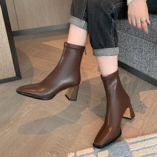 3色简约优雅弹力瘦瘦靴2022冬新款粗高跟小方头基础短靴女42大码