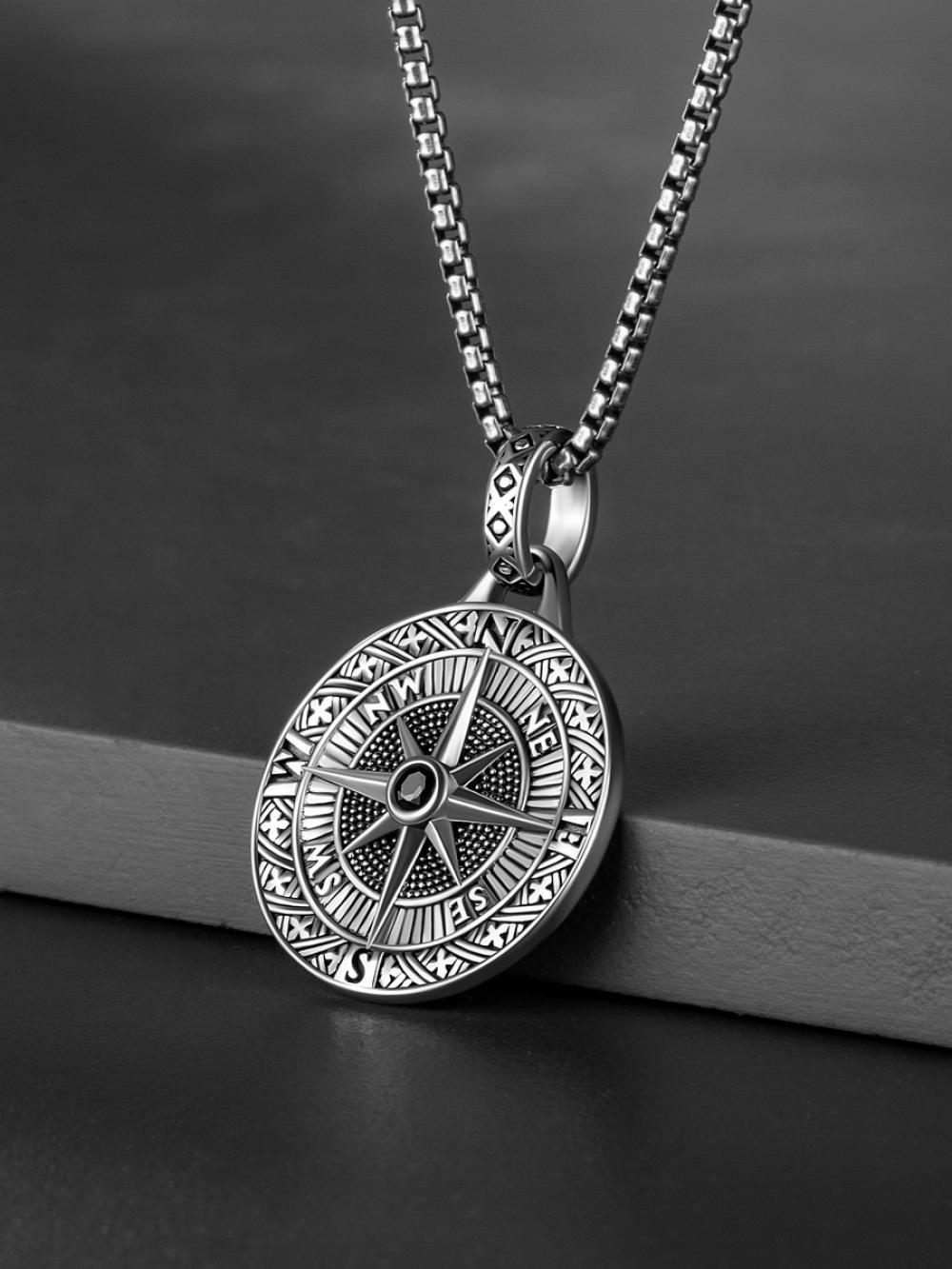 Hip-hop Rock Streetwear Oval Alloy Plating Men's Pendant Necklace Sweater Chain display picture 1