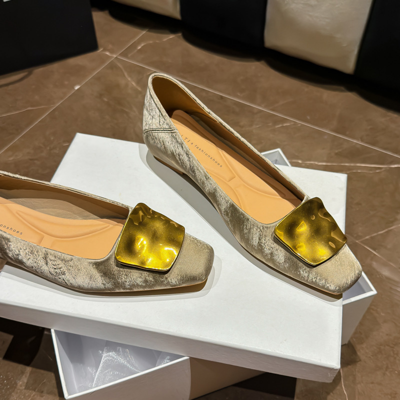 2291-3 French Style Inner Heightening Golden Buckle Versatile and Non-Tiring Evening Shoes New Style Shoes