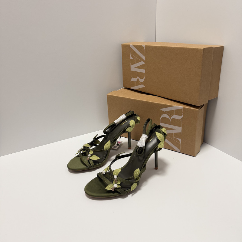 Za Home 2025 Green Strappy Sandals for Summer, Stunning Open-Toe Design to Pair with Dresses, Fairy-Style French High Heels