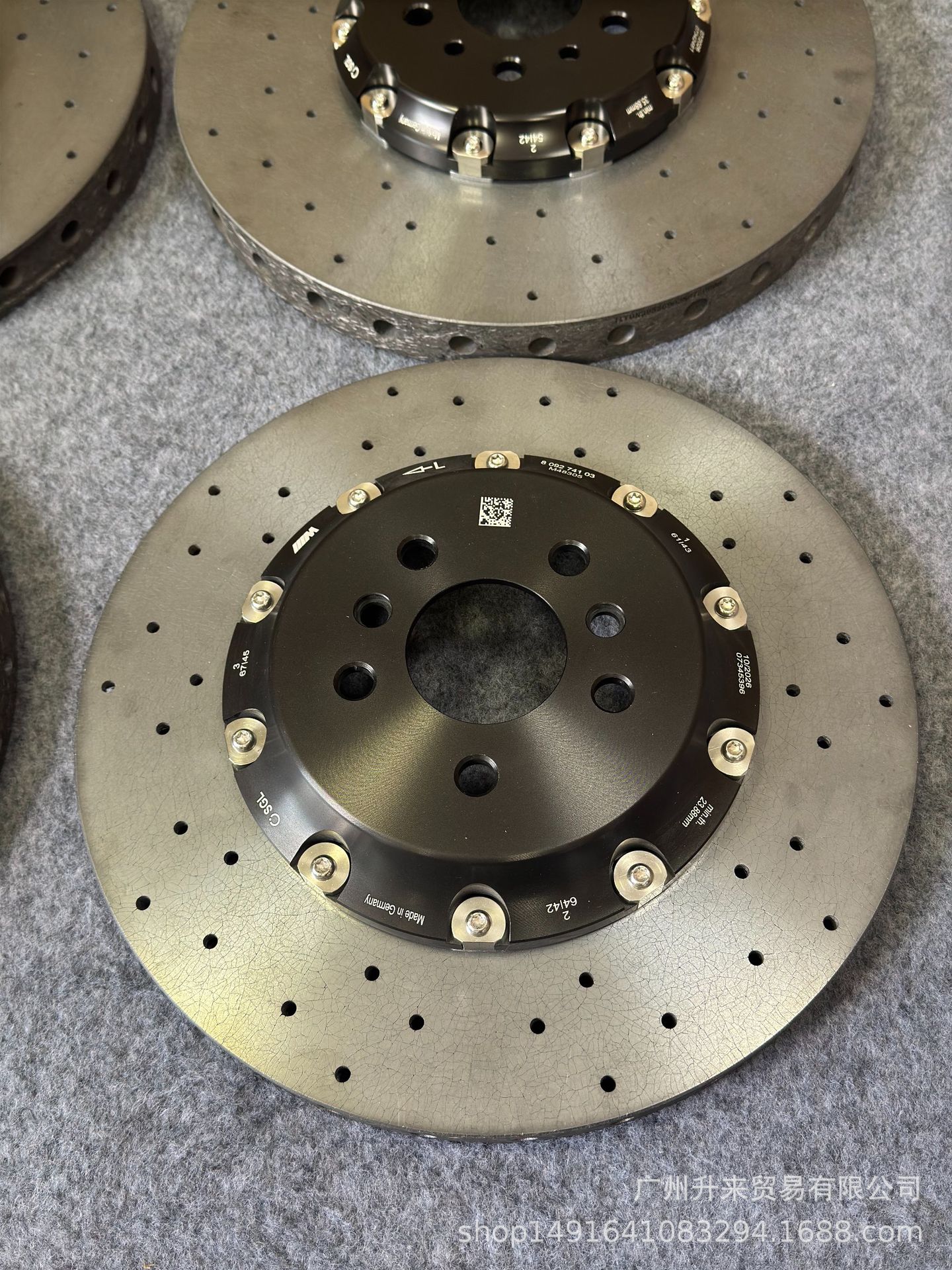 Six-piston 395x36mm 370mm carbon ceramic disc is suitable for g80 BMW g81m3 f97 f98 x3m
