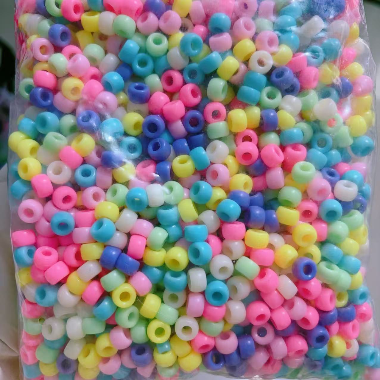 2025 Nuevas cuentas de cabello baratas en bolsa nuevas cuentas de plástico de color primavera diy gran agujero image 16